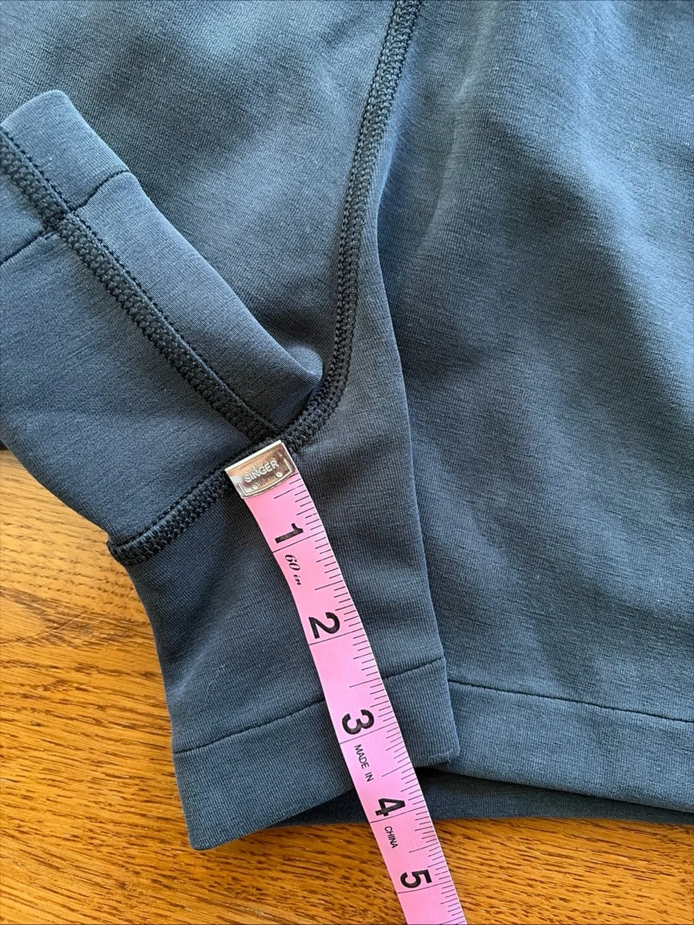 Lululemon Softstreme High-Rise Shorts 6 Black Pockets 4